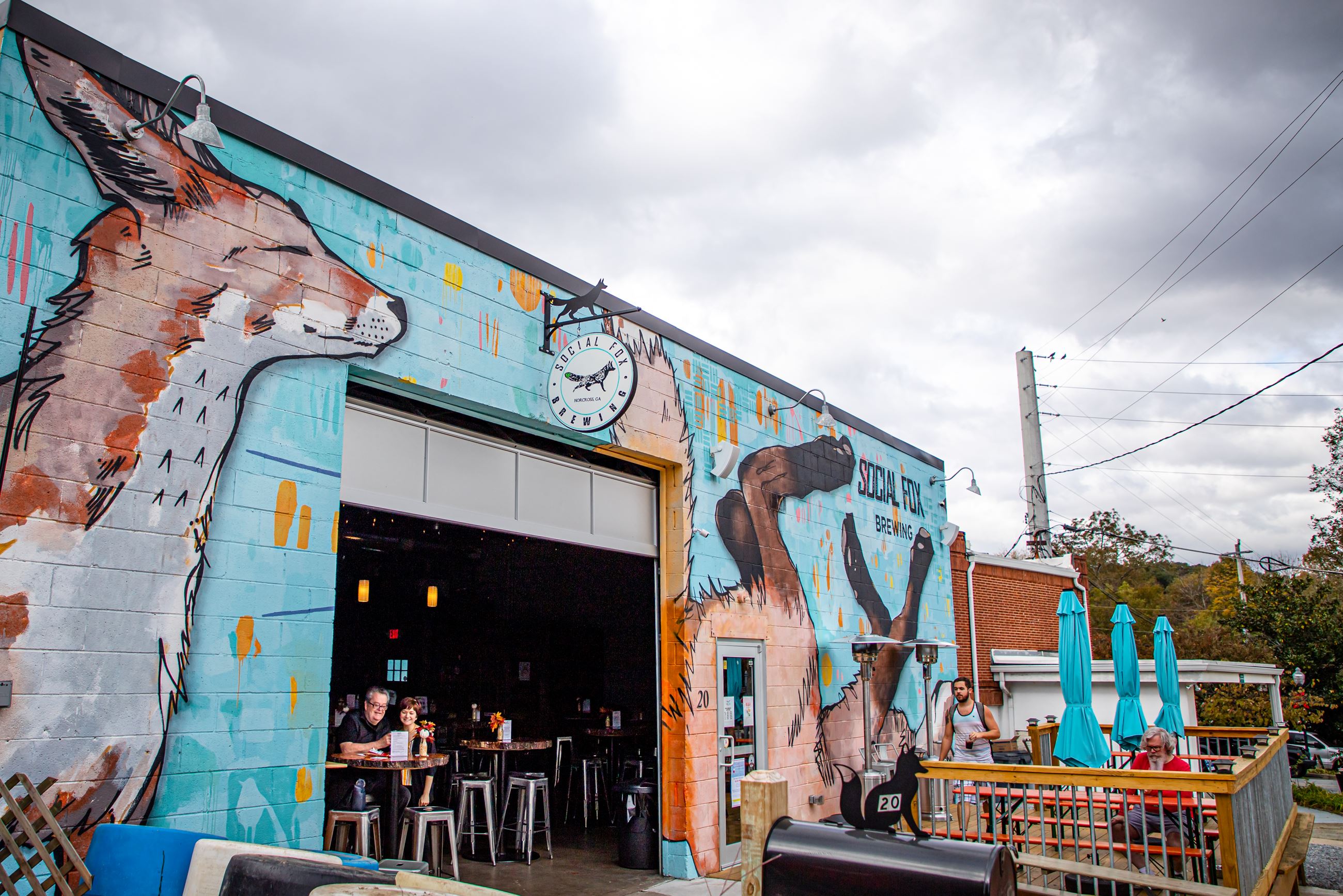 social fox brewery outdoor patio
