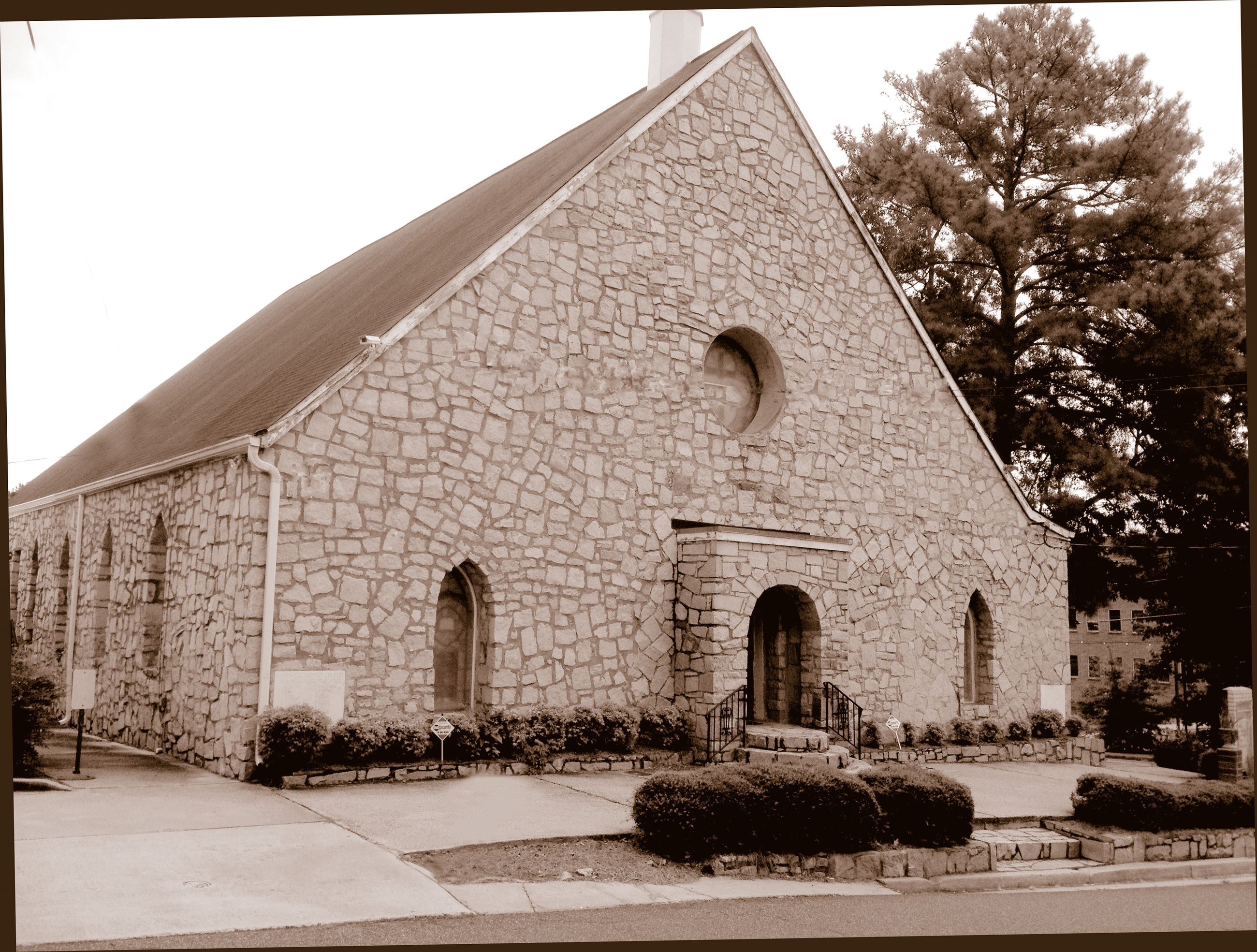 Older Hopewell Church sanctuary