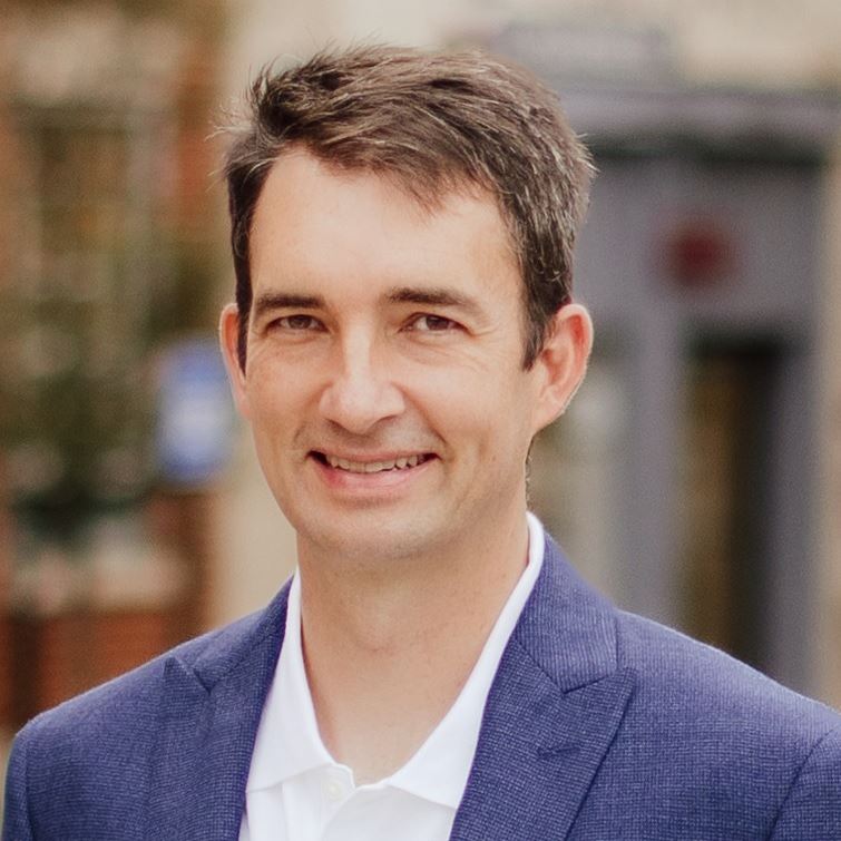 CityWebpageBioPhotoBare